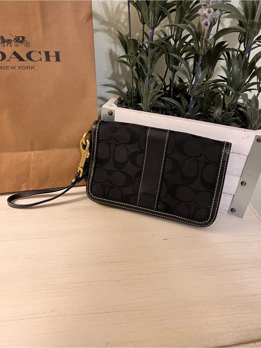 Coach Black Signature Jacquard Flap Wristlet Excellent Condition